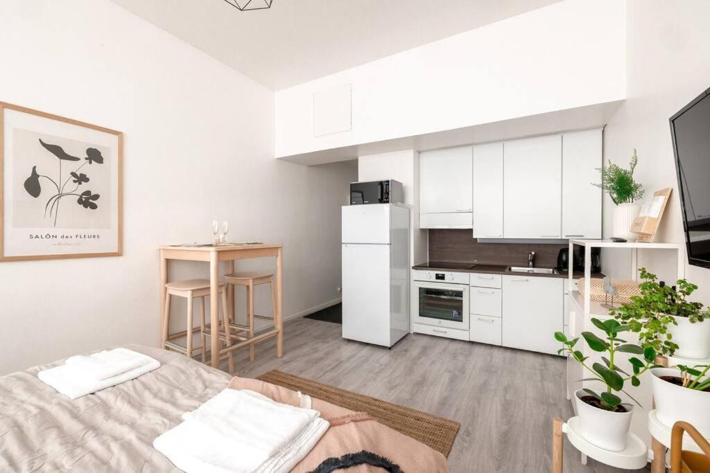 2Ndhomes Modern Studio With Central Location Helsinki Exterior foto